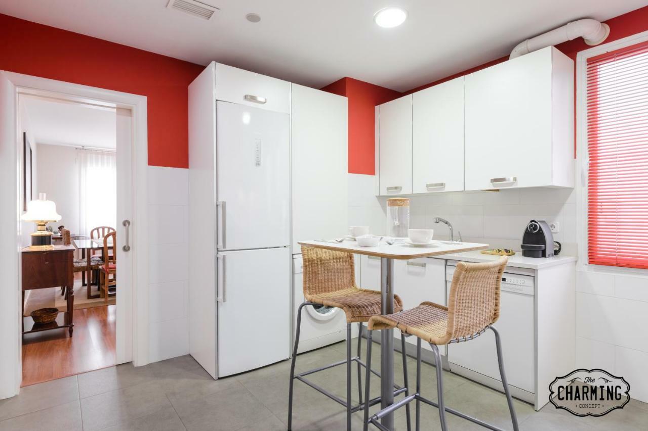 Charming Retiro Appartement Madrid Buitenkant foto