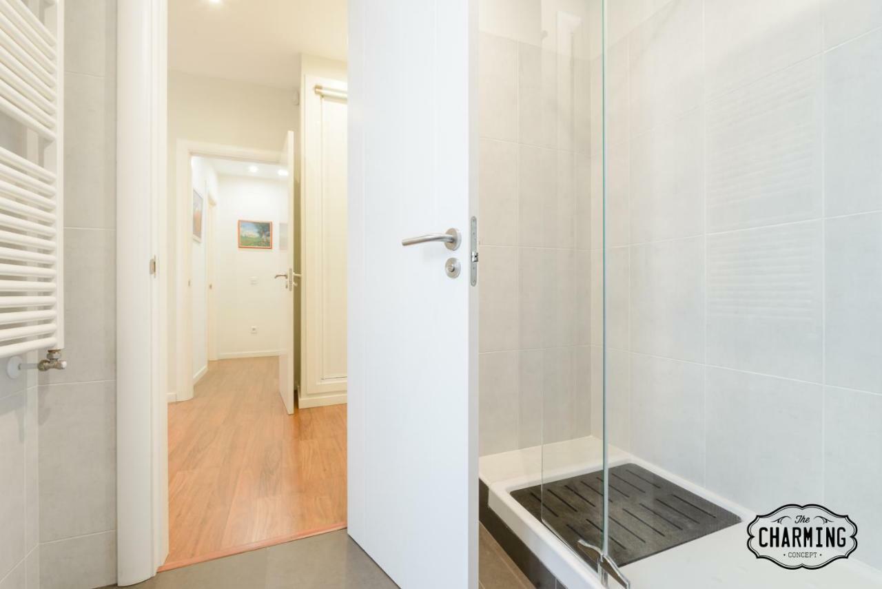 Charming Retiro Appartement Madrid Buitenkant foto